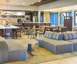 Photo 4 - Courtyard by Marriott Chicago Wood Dale