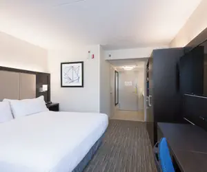 Photo 5 - Holiday Inn Express Ramsey-Mahwah by IHG