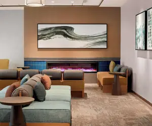 Photo 5 - Hilton Garden Inn LAX Los Angeles Airport