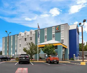 Photo 2 - Comfort Inn & Suites Staunton