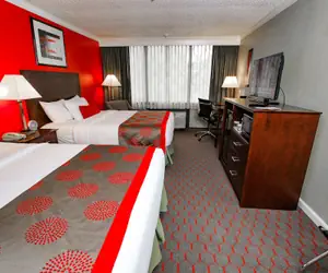 Photo 2 - Ramada Hotel & Conference Center by Wyndham Lewiston