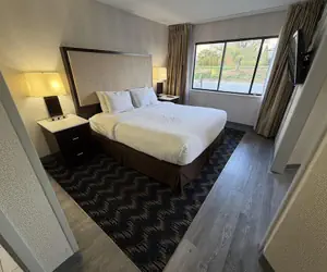 Photo 2 - Best Western Plus Miamisburg-Dayton Suites, Banquets & Hotel