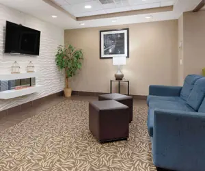 Photo 5 - Comfort Inn & Suites Johnstown - Richland Town Center