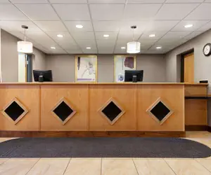 Photo 3 - Howard Johnson by Wyndham Billings