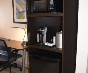 Photo 4 - Holiday Inn Express Philadelphia NE - Bensalem by IHG