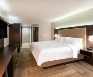 Photo 5 - Holiday Inn Express Philadelphia NE - Bensalem by IHG