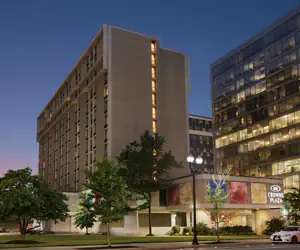 Photo 2 - Crowne Plaza Crystal City-Washington, D.C. by IHG