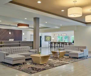 Photo 4 - Delta Hotels by Marriott Chicago Willowbrook