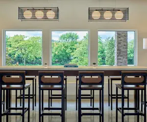 Photo 3 - Delta Hotels by Marriott Chicago Willowbrook