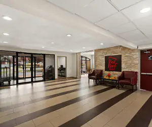 Photo 3 - Red Roof Inn Martinsburg