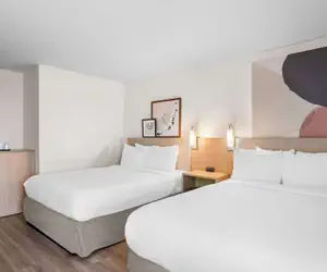 Photo 5 - Spark by Hilton Richardson Dallas