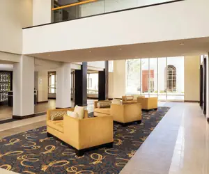 Photo 4 - Sheraton Hartford South Hotel