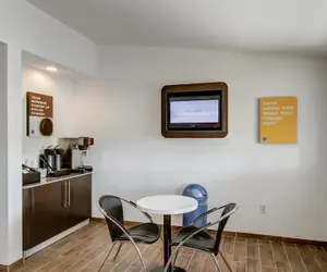 Photo 5 - Motel 6 Berea, KY