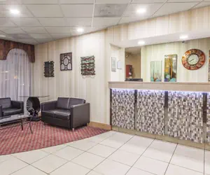 Photo 4 - Ramada by Wyndham Lebanon