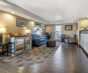 Photo 2 - Comfort Inn Troutdale - Portland East