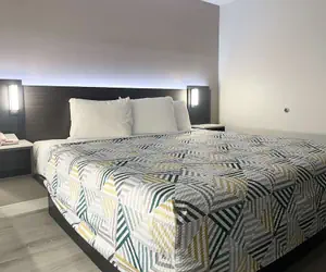 Photo 2 - Motel 6 Morro Bay, CA