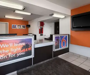 Photo 3 - Motel 6 Carpinteria, CA - Santa Barbara - North