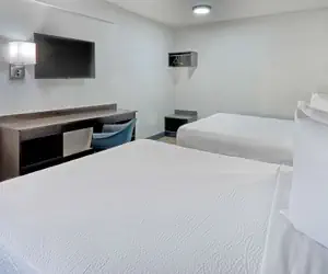 Photo 5 - Motel 6 Lancaster, CA