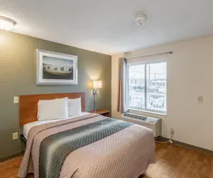 Photo 5 - HomeTowne Studios by Red Roof Spokane - Valley