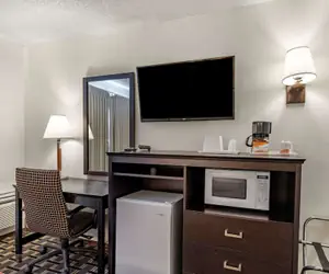 Photo 5 - Econo Lodge La Junta