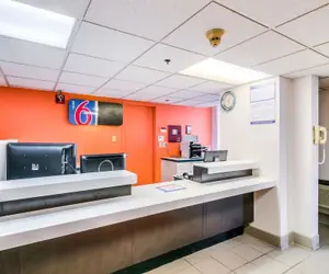 Photo 4 - Motel 6 Lansing, IL - Chicago South