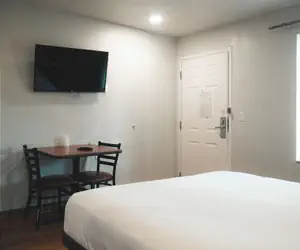 Photo 5 - Studio 6 Rancho Cordova, CA