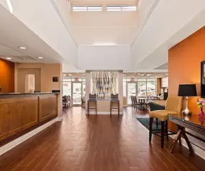 Photo 4 - Best Western Milton Inn