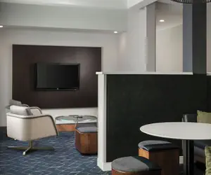 Photo 4 - Courtyard by Marriott Dallas-Fort Worth/Bedford