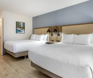 Photo 5 - Best Western Plus A Wayfarer's Inn And Suites