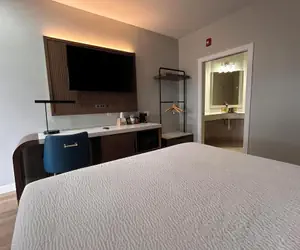 Photo 4 - SureStay by Best Western Morgan Hill