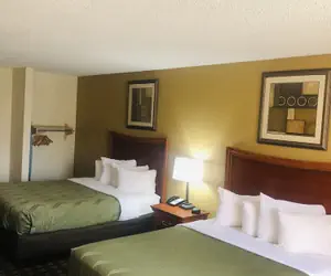 Photo 4 - Quail Inn & Suites