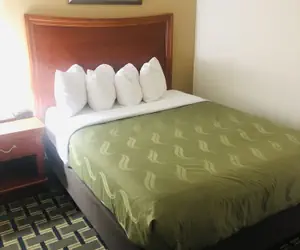 Photo 5 - Quail Inn & Suites