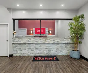 Photo 5 - Red Roof Inn Sanford