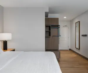 Photo 5 - Hampton Inn Owensboro South