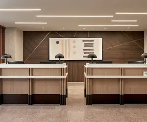 Photo 3 - Sheraton Reston Hotel