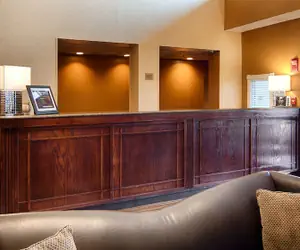 Photo 3 - Best Western Lapeer Inn