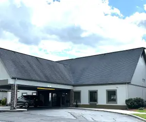 Photo 2 - Deluxe Inn Wytheville