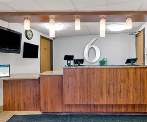 Photo 3 - Motel 6 Cedar Rapids, IA - Airport