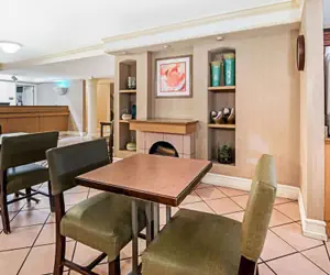 Photo 3 - La Quinta Inn by Wyndham Amarillo Mid-City