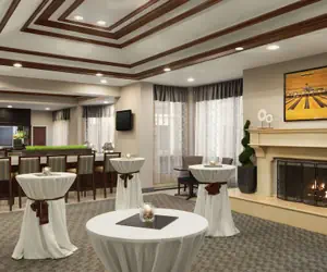 Photo 4 - DoubleTree by Hilton Detroit Novi