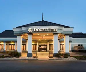 Photo 2 - DoubleTree by Hilton Detroit Novi