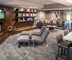 Photo 5 - Courtyard by Marriott Portland North