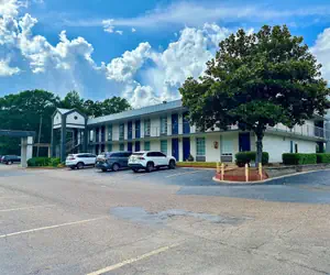 Photo 2 - Motel 6 West Monroe, LA