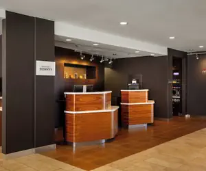 Photo 4 - Courtyard by Marriott Minneapolis-St. Paul Airport