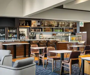 Photo 2 - Courtyard by Marriott Minneapolis-St. Paul Airport