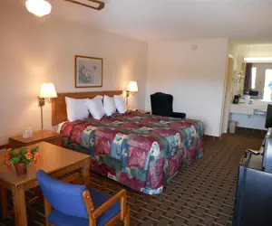 Photo 2 - Americas Best Value Inn Blue Ridge