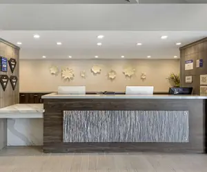 Photo 4 - Best Western Plus Executive Inn