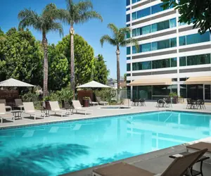 Photo 2 - Sheraton Ontario Airport Hotel