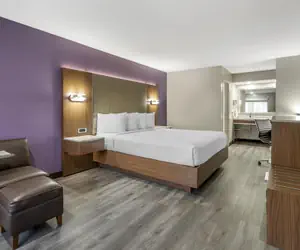 Photo 5 - Best Western Airport Plaza Inn Hotel – Los Angeles LAX