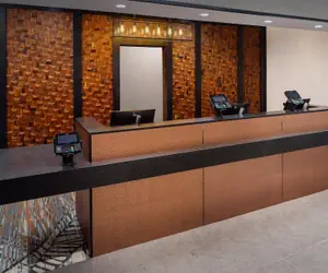 Photo 5 - DoubleTree by Hilton Boston - Andover